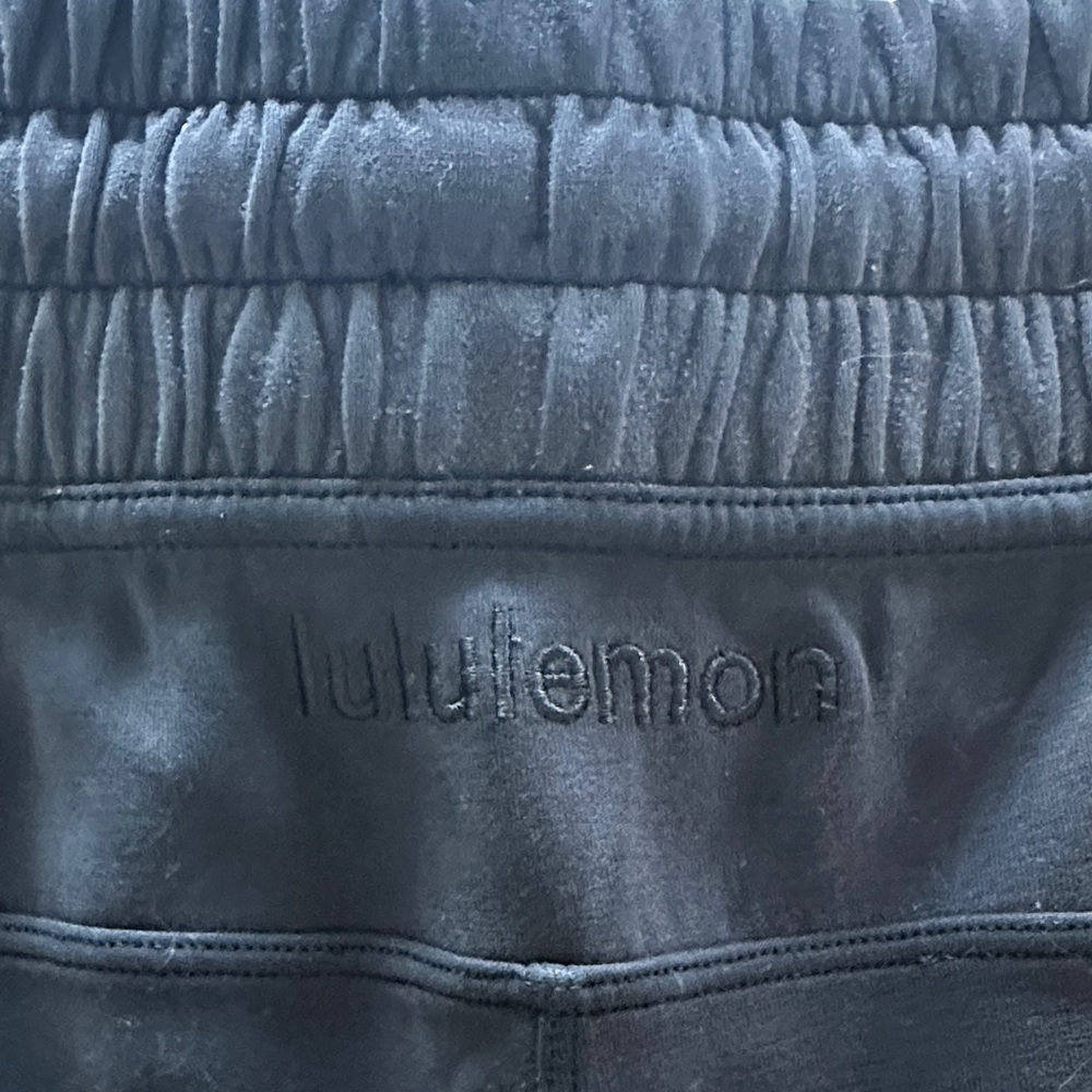 Lululemon Black Drawstring Capris - image 4